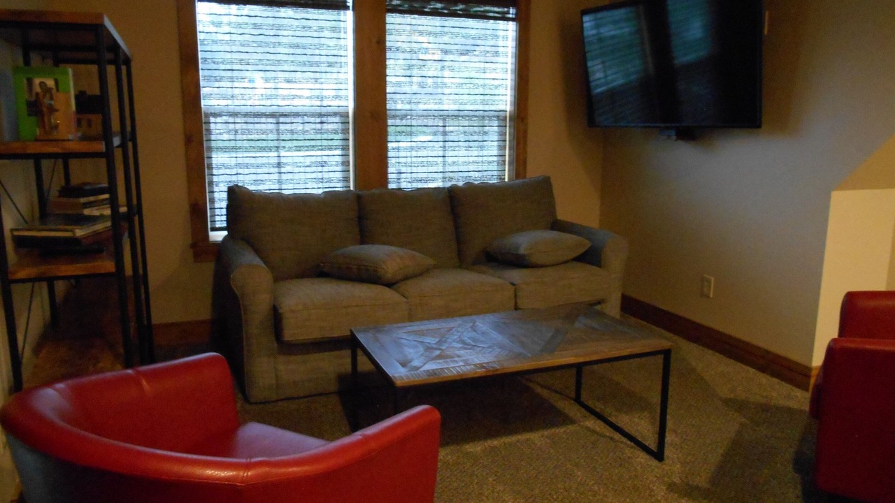 Photo of Livingroom in Kimberling City