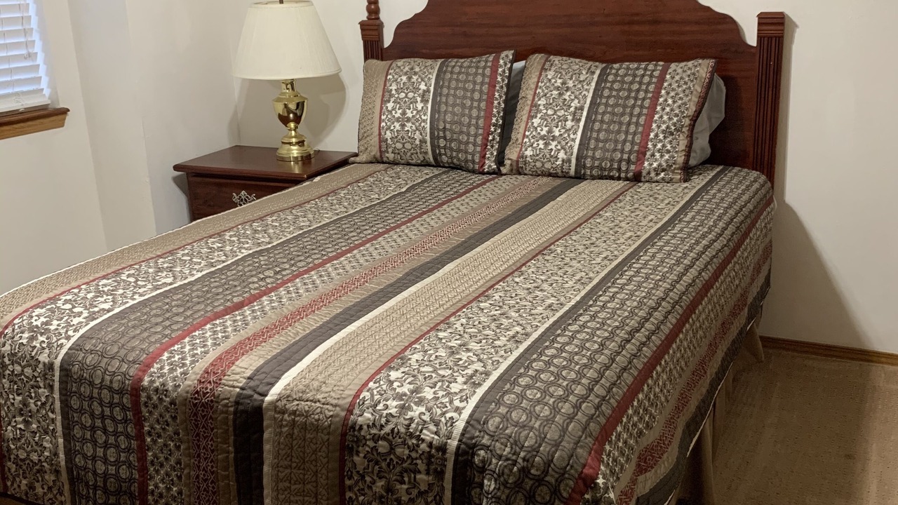 Photo of Bedroom in Indian Point