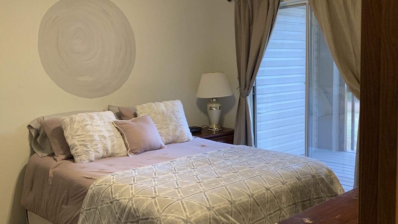 Photo of Bedroom in Indian Point