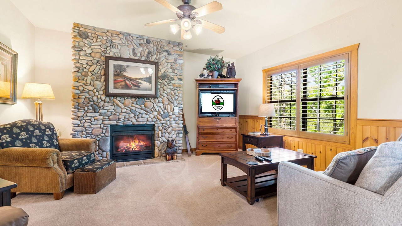Photo of Livingroom in Branson Theater District