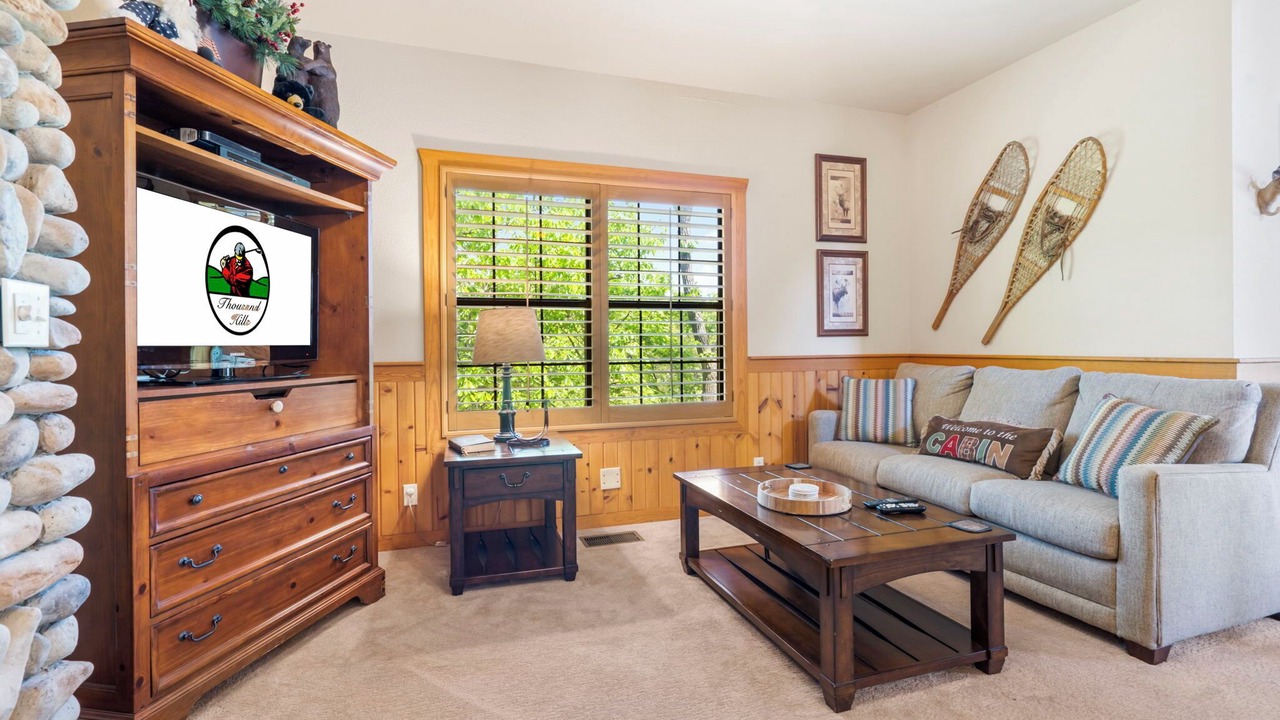Photo of Bedroom in Branson Theater District