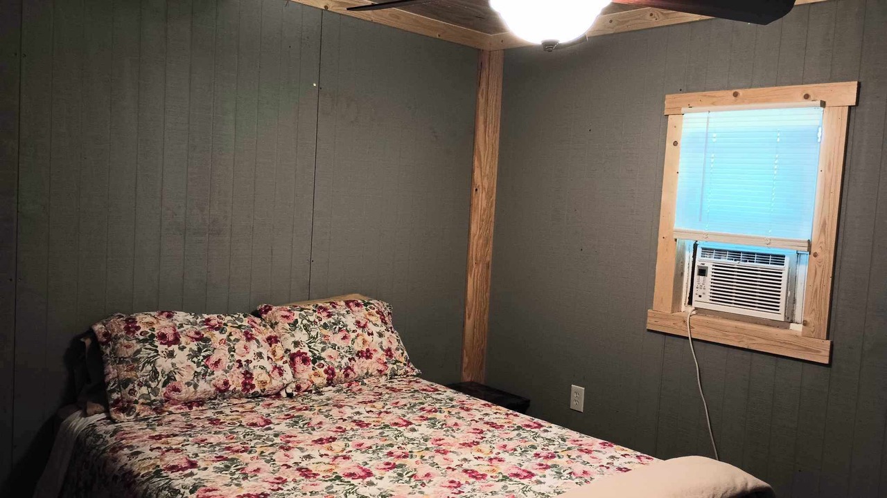 Photo of Bedroom in Saint Joe