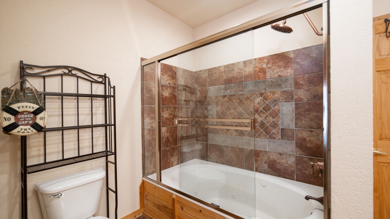 Photo of Bathroom in Branson Theater District