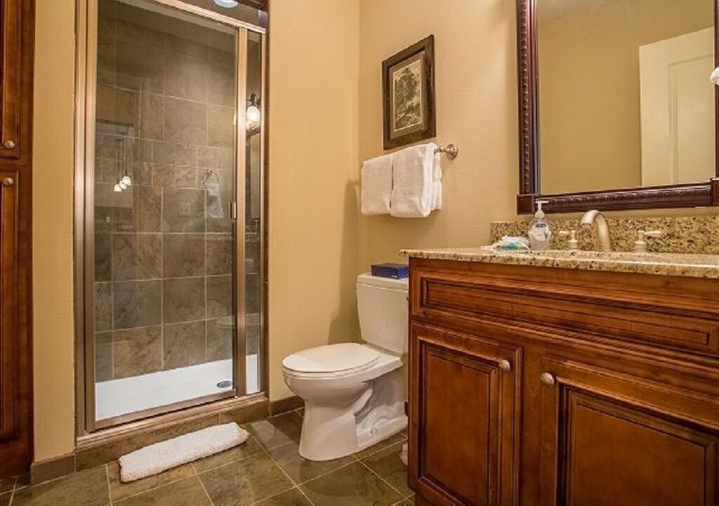 Photo of Bathroom in Branson