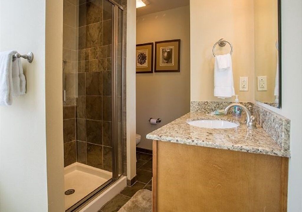 Photo of Bathroom in Branson