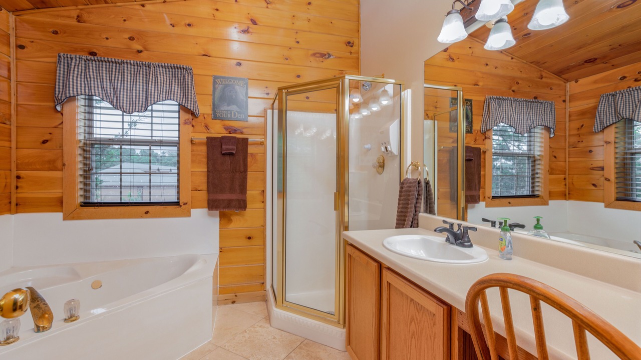 Photo of Bathroom in Branson