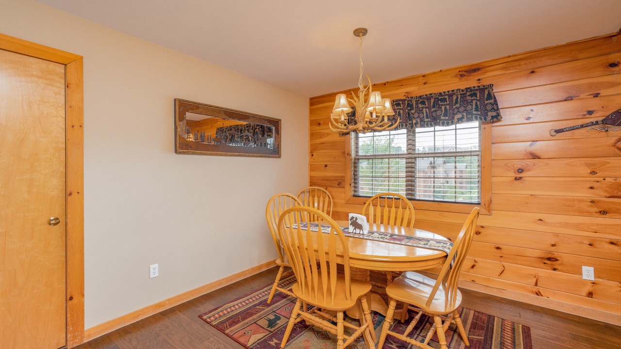 Photo of Bedroom in Branson