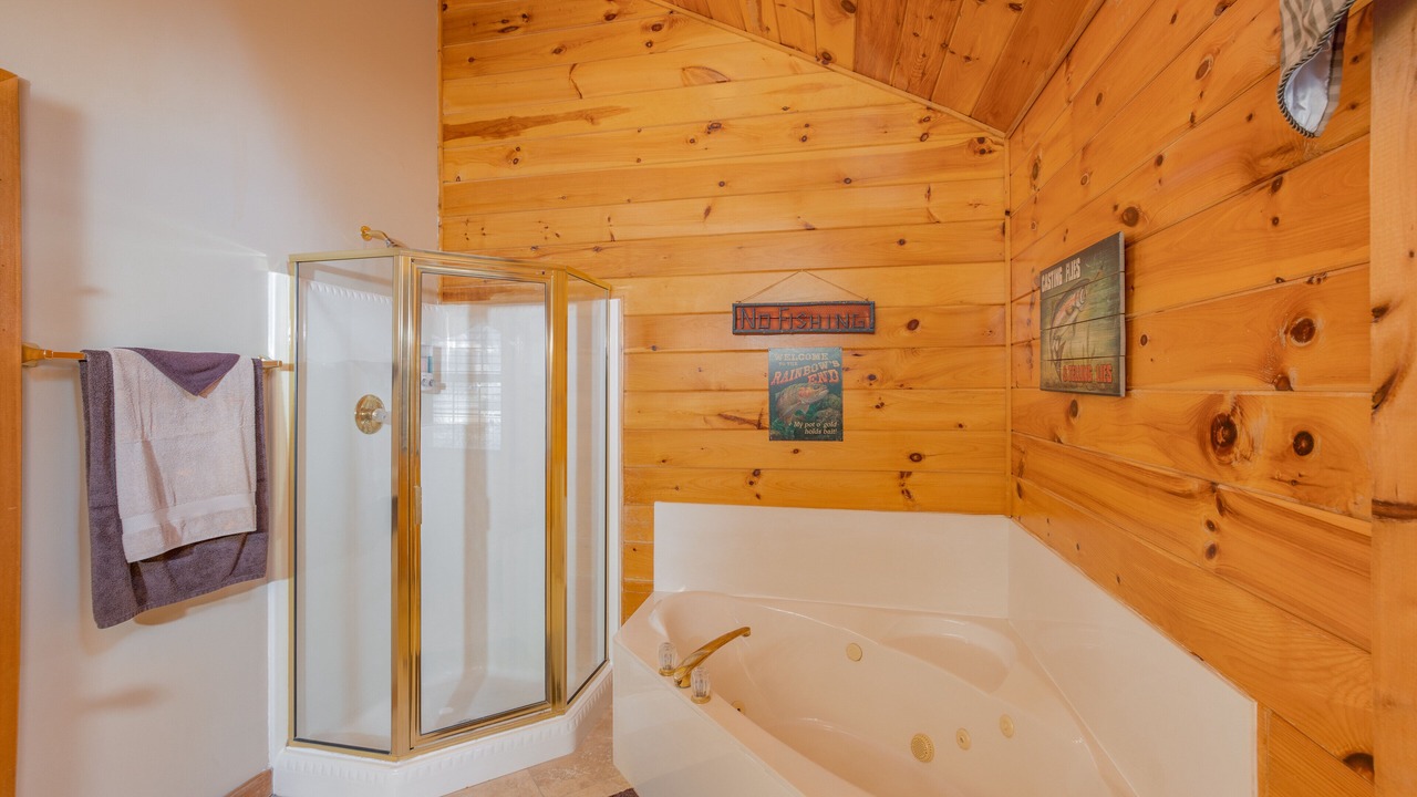 Photo of Bathroom in Branson