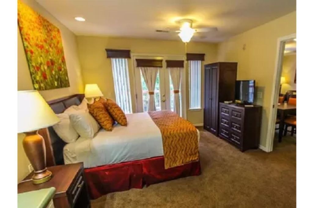 Photo of Bedroom in Branson