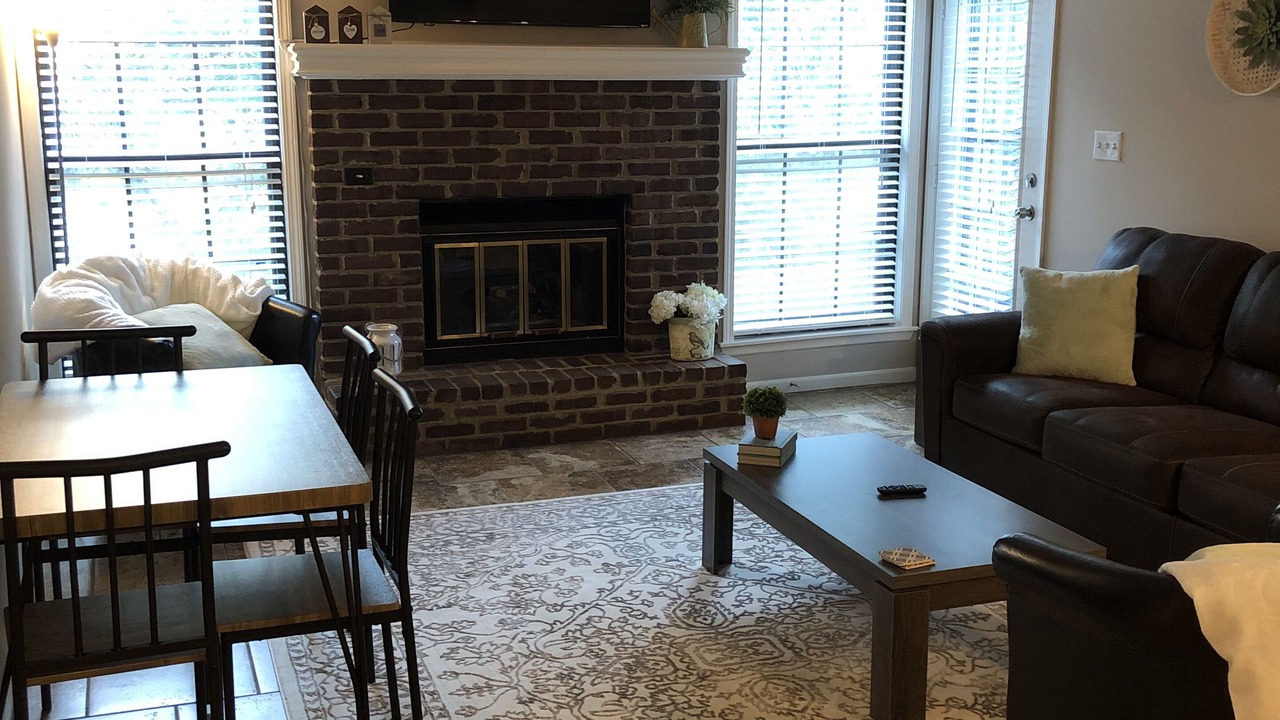 Photo of Livingroom in Shawnee