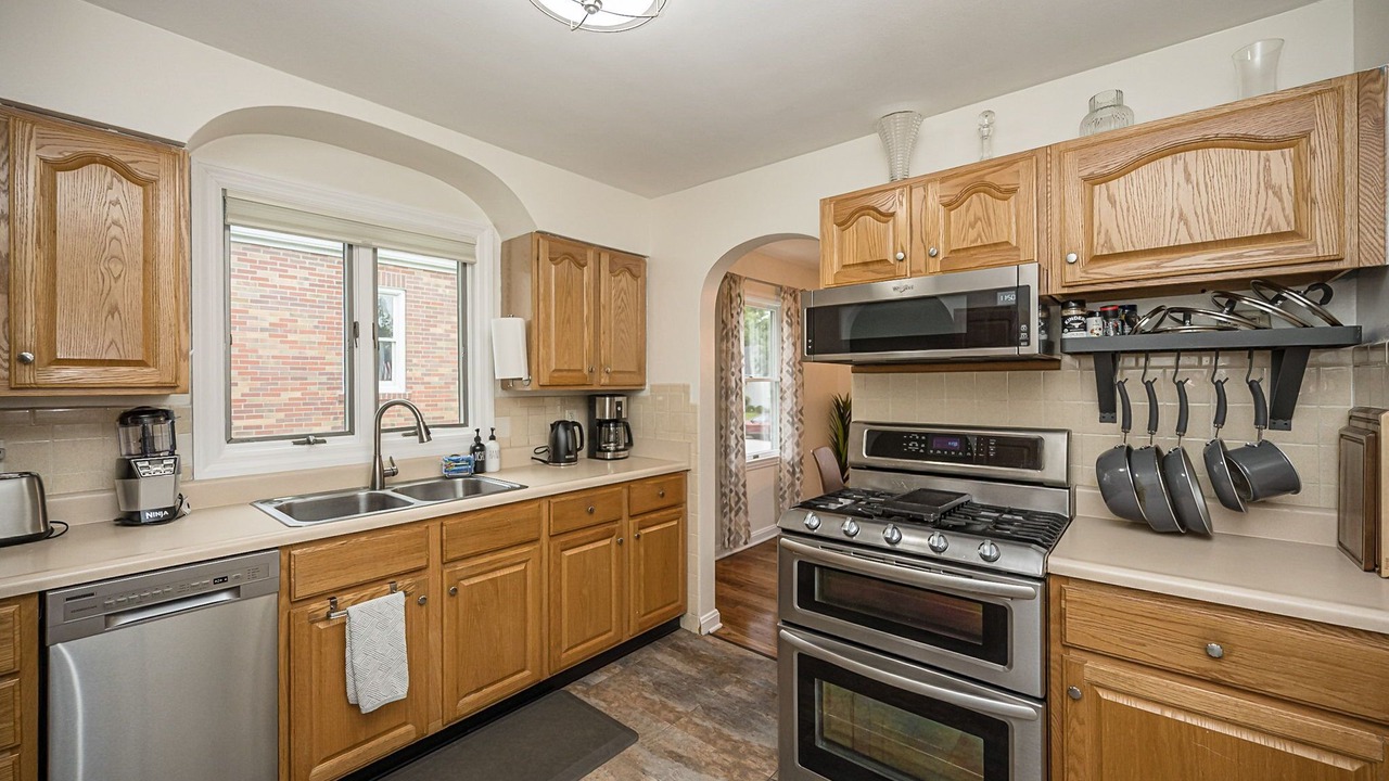 Photo of Kitchen in St. Charles Historic District