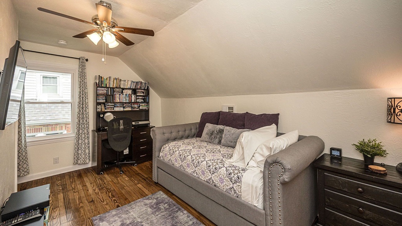 Photo of Bedroom in St. Charles Historic District
