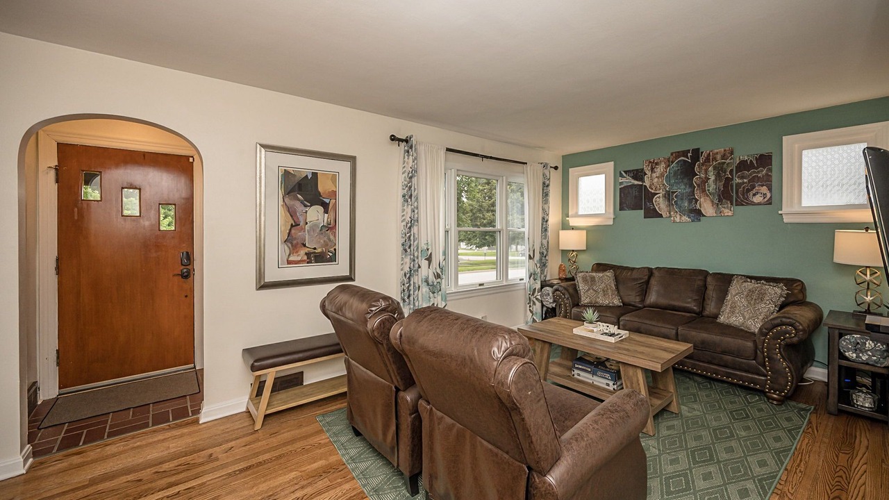 Photo of Bedroom in St. Charles Historic District