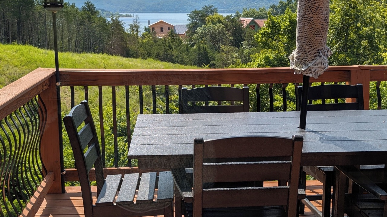Photo of Outdoor in Dandridge