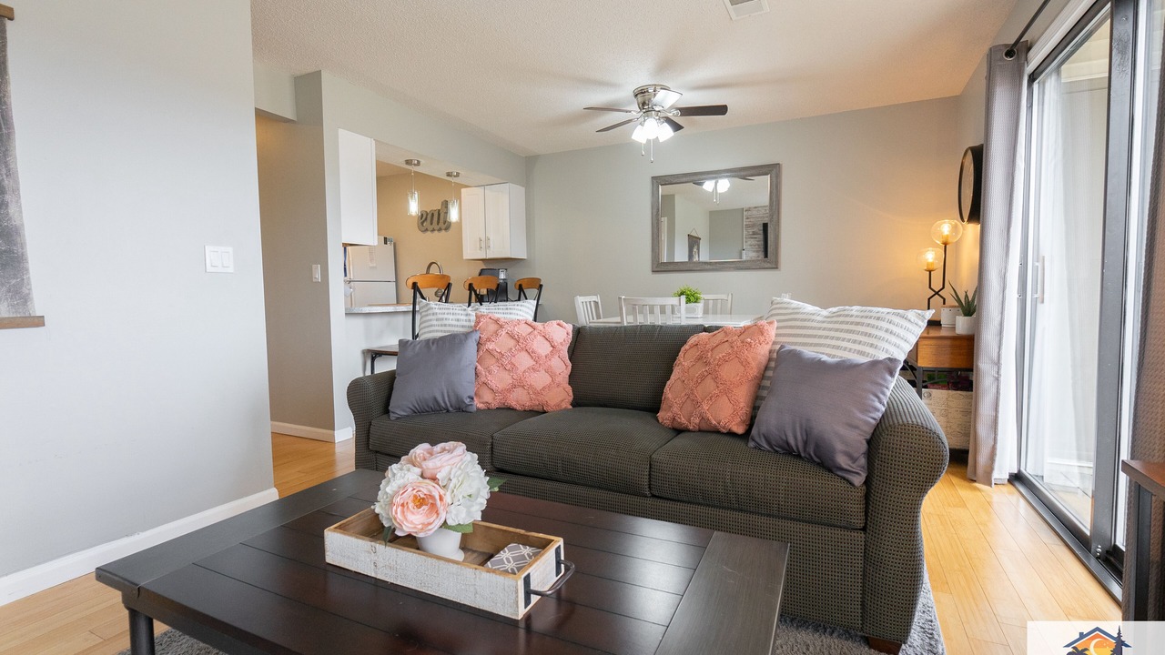 Photo of Livingroom in Table Rock