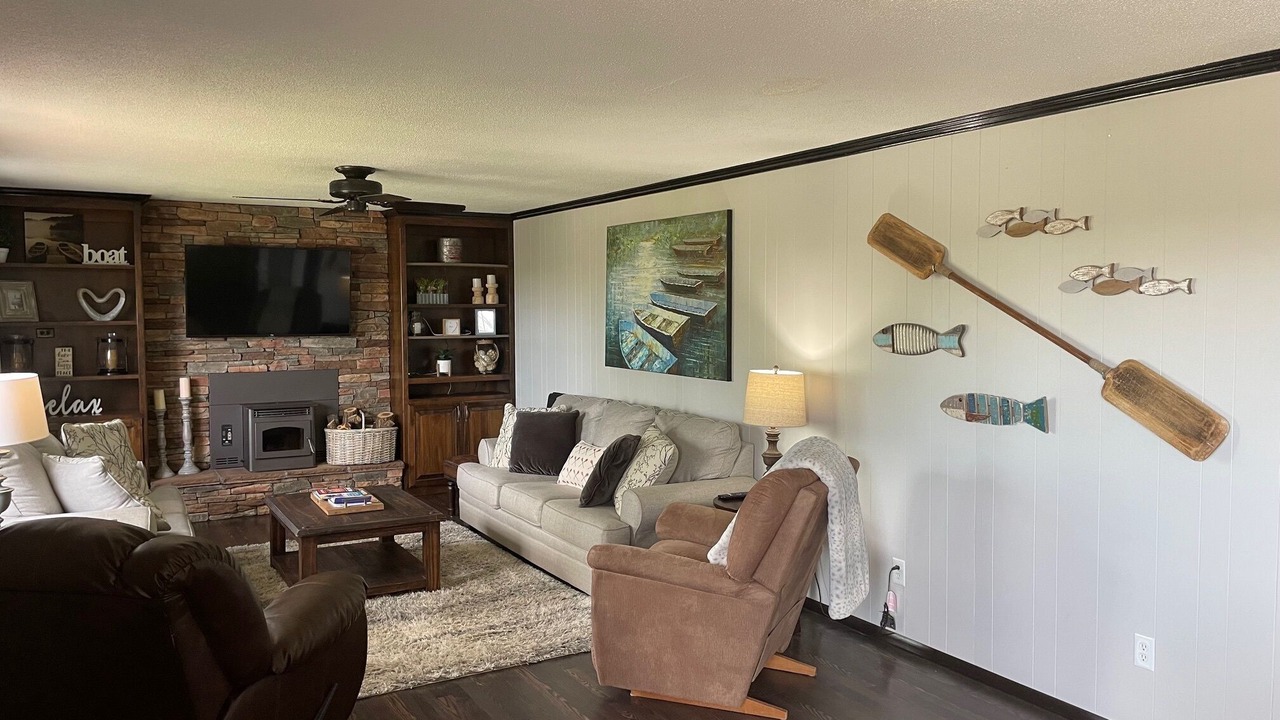 Photo of Livingroom in Shell Knob