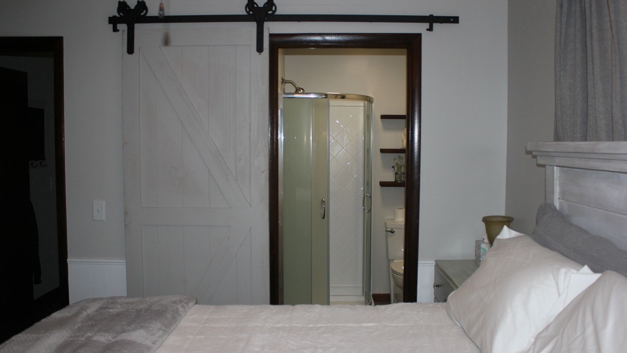 Photo of Bedroom in Shell Knob
