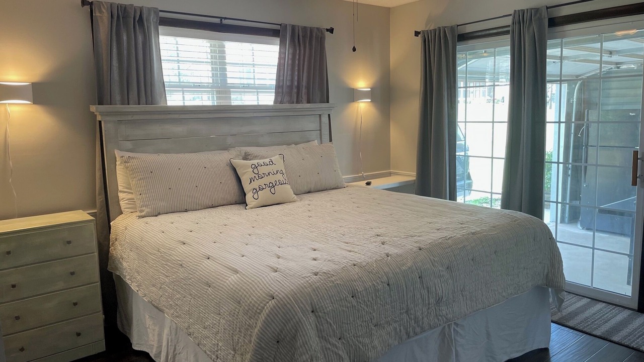 Photo of Bedroom in Shell Knob