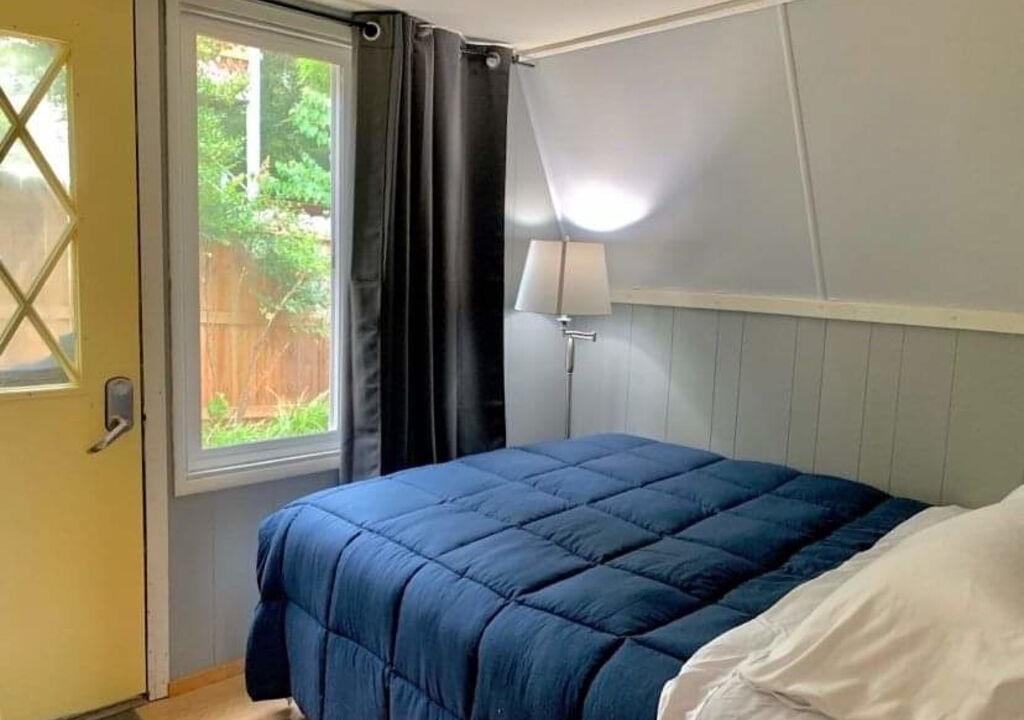 Photo of Bedroom in Lampe