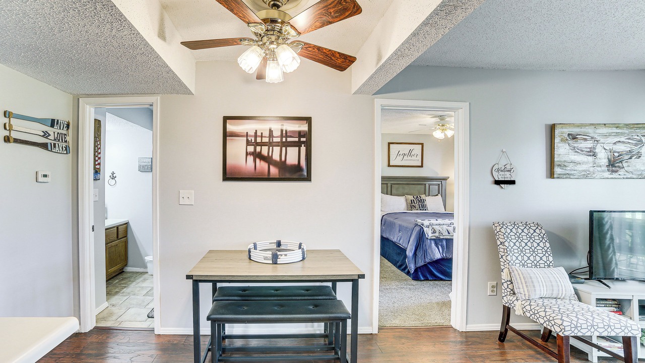 Photo of Others in Notch Estates