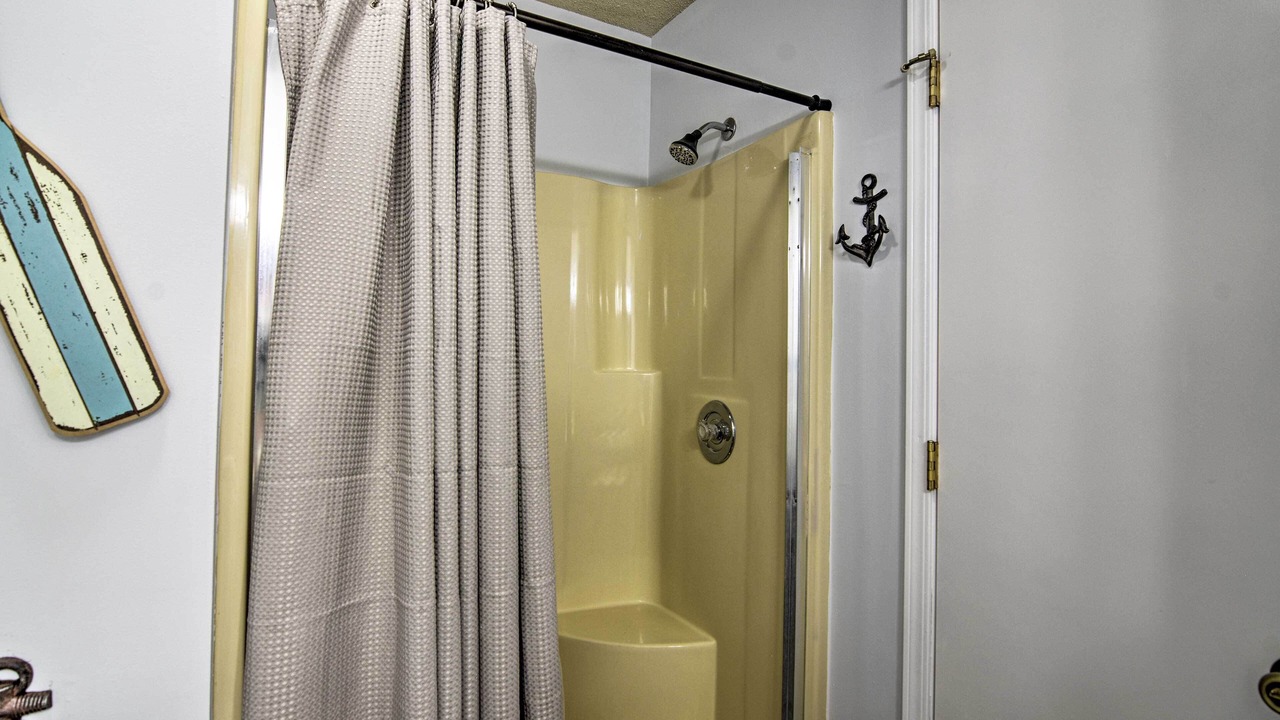 Photo of Bathroom in Notch Estates
