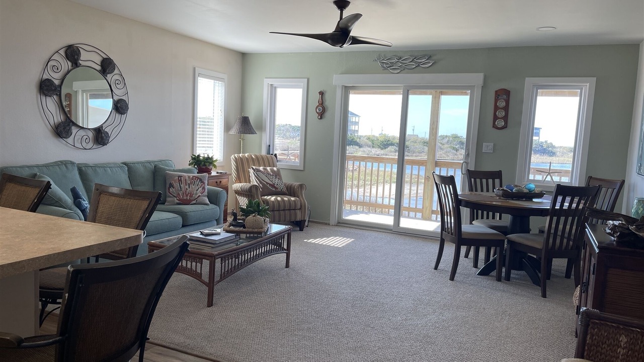 Photo of Livingroom in Hatteras