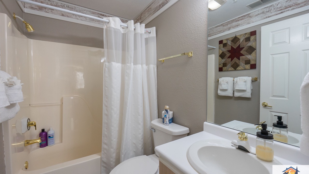 Photo of Bathroom in Branson