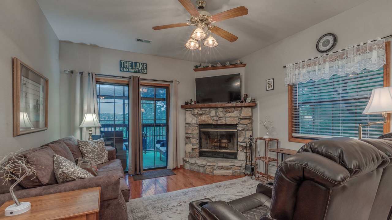 Photo of Livingroom in Indian Point
