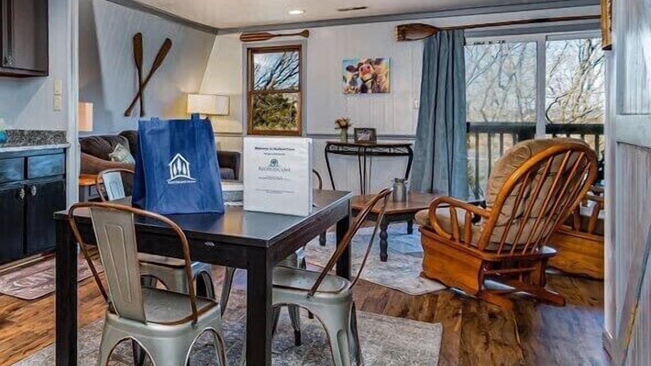 Photo of Livingroom in Big Cedars