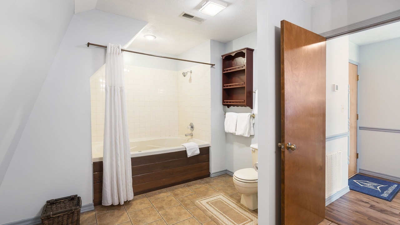 Photo of Bathroom in Big Cedars