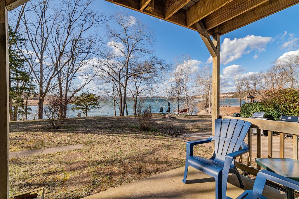 Photo of Patio Balcony in Big Cedars
