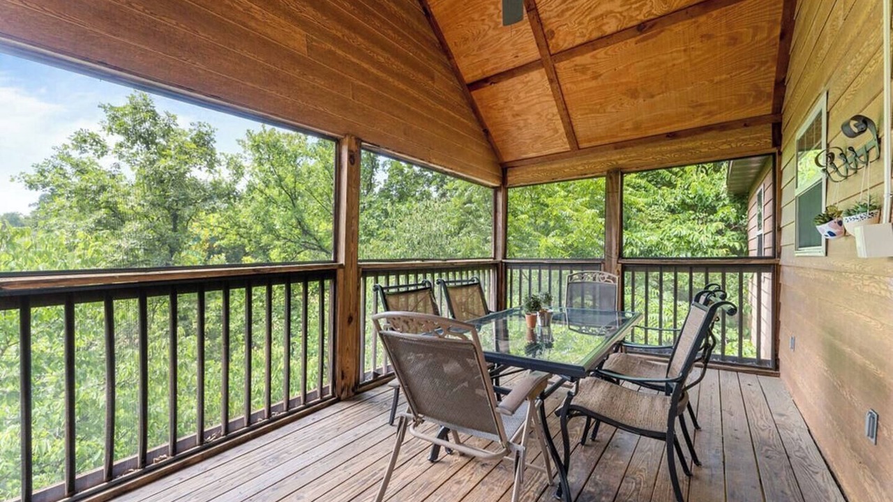 Photo of Outdoor in Branson West