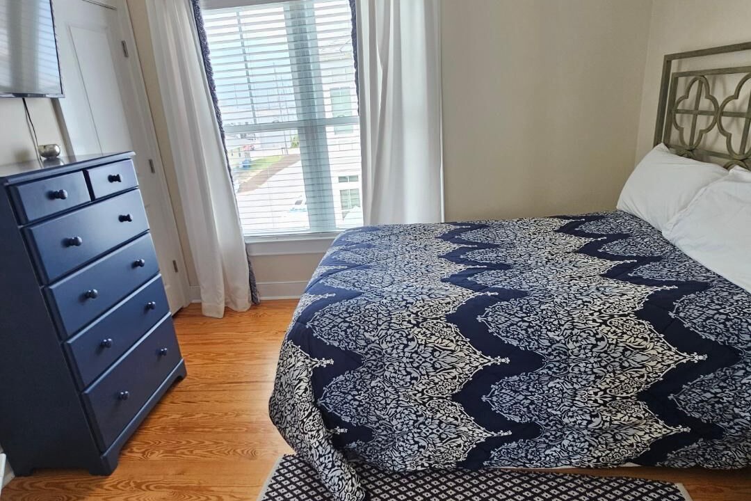 Photo of Bedroom in Atlantic Beach
