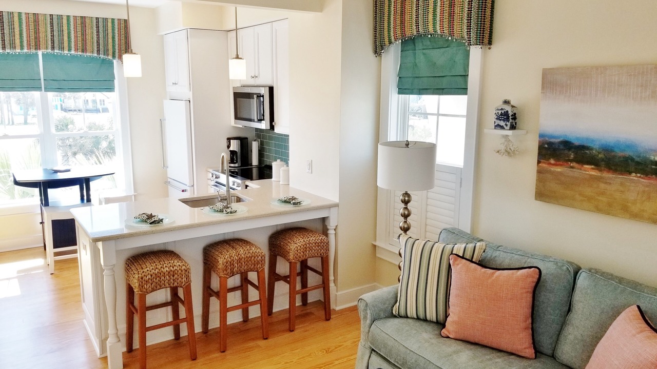 Photo of Livingroom in Atlantic Beach