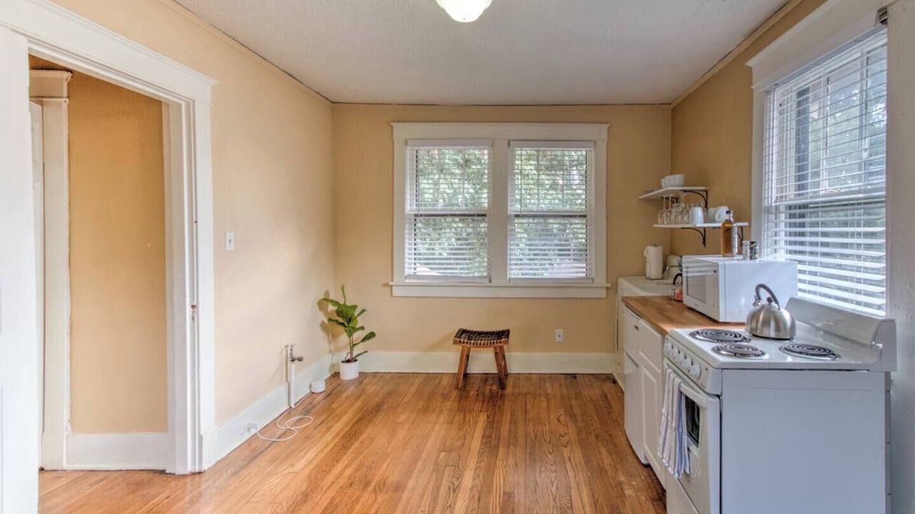 Photo of Kitchen in Cooper-Young Historic District
