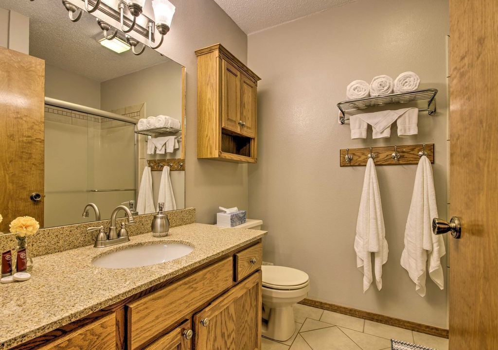 Photo of Bathroom in Notch Estates