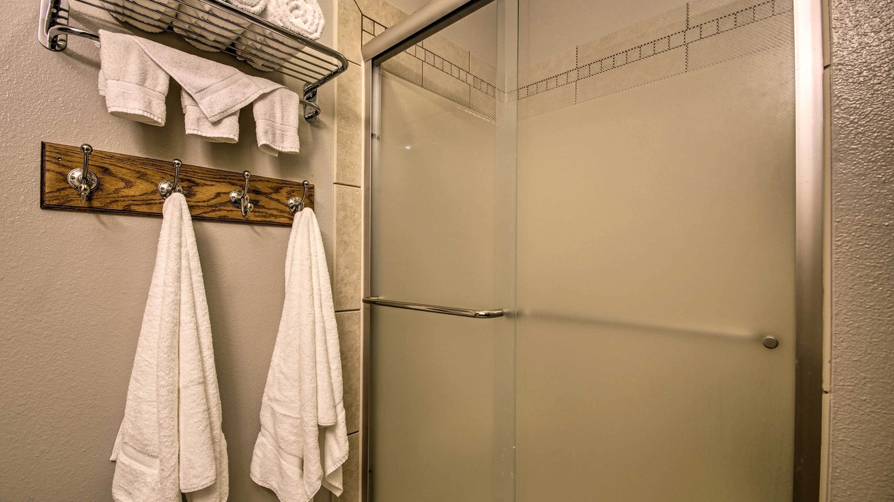 Photo of Bathroom in Notch Estates