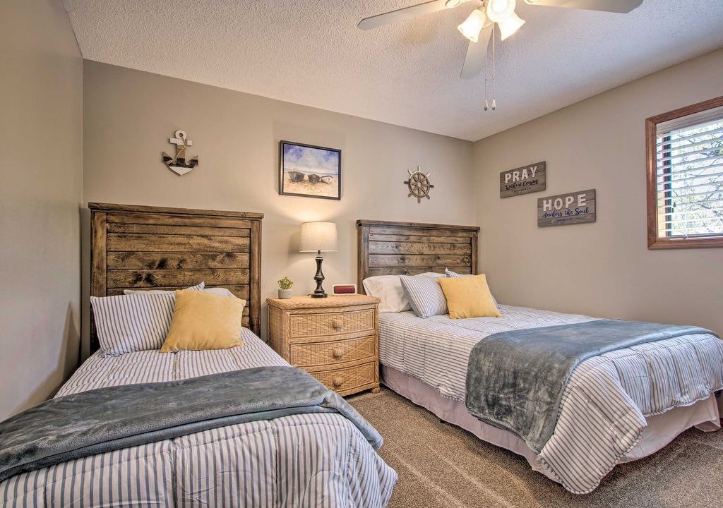 Photo of Others in Notch Estates