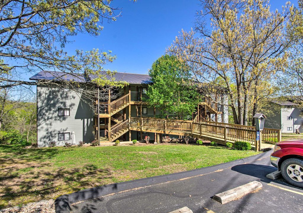 Photo of Others in Notch Estates