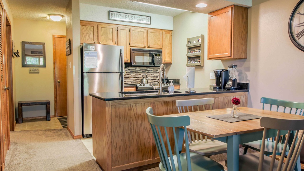 Photo of Others in Notch Estates