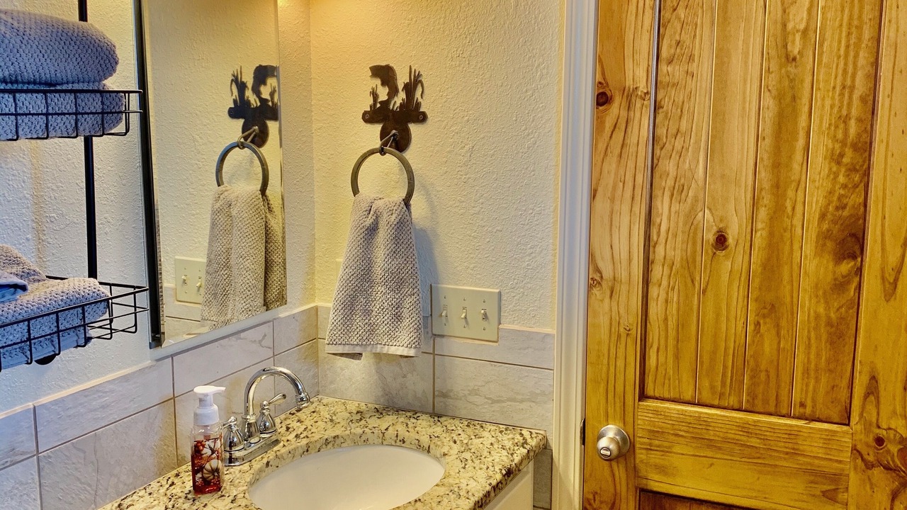 Photo of Bathroom in Shell Knob