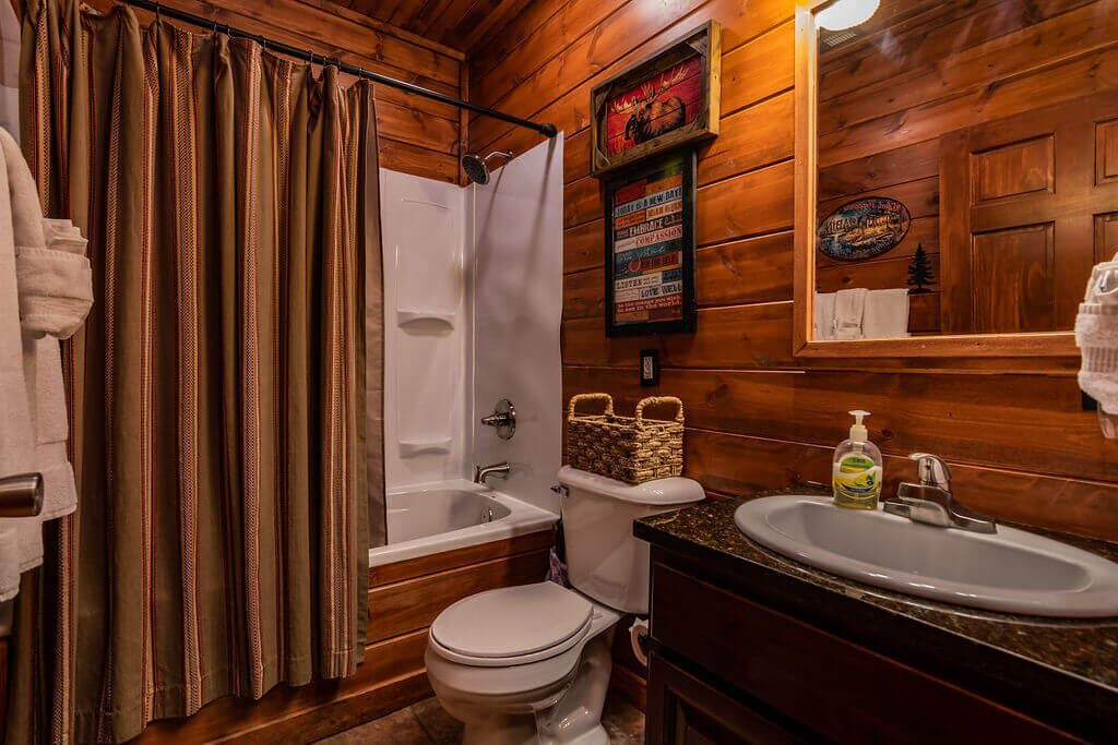 Photo of Bathroom in Ridgedale