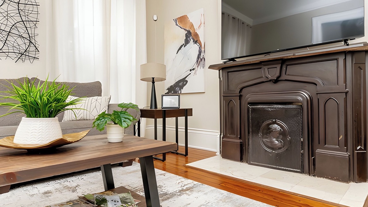 Photo of Livingroom in Old Louisville