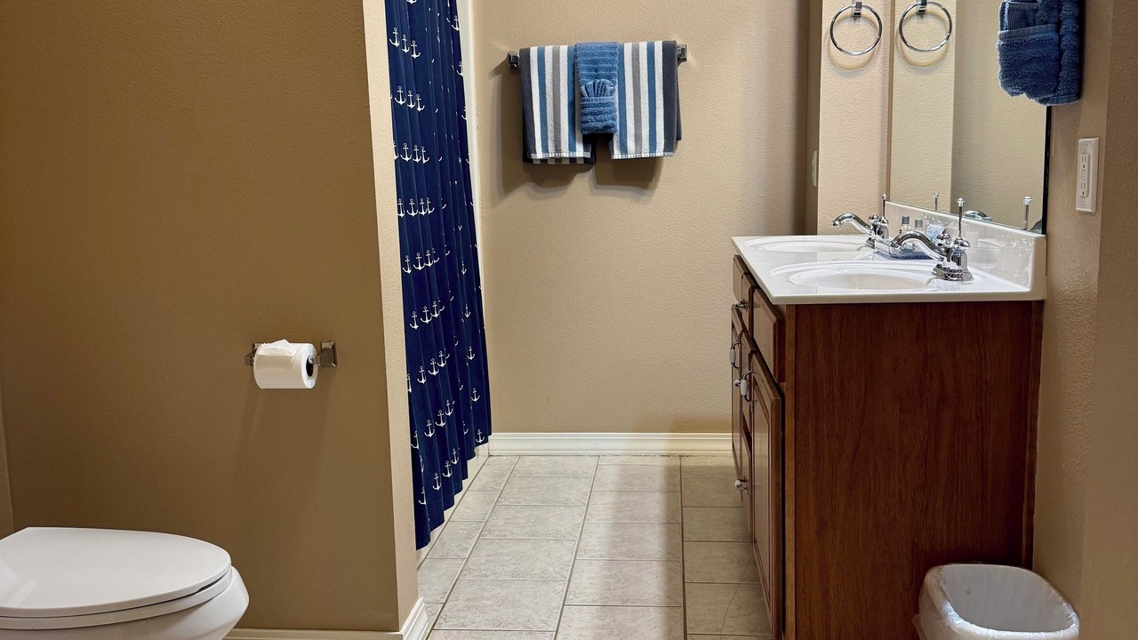 Photo of Bathroom in Hollister