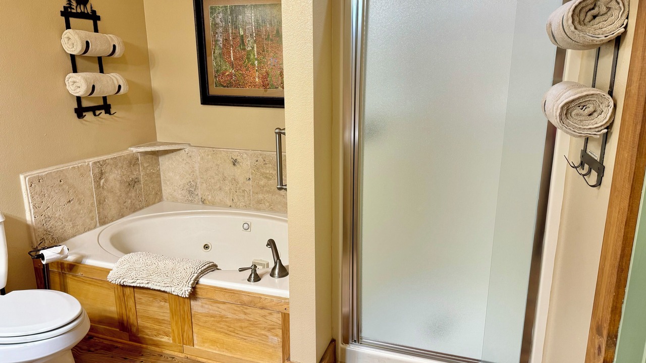 Photo of Bathroom in Hollister