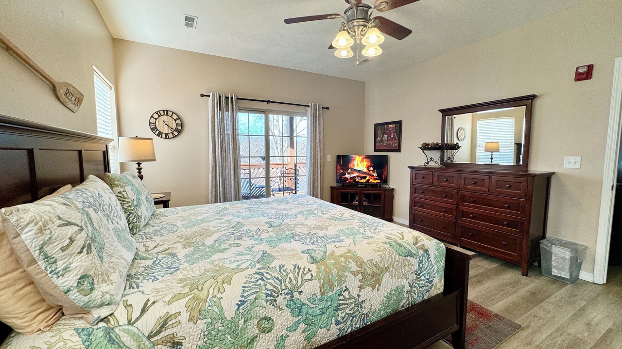Photo of Bedroom in Hollister