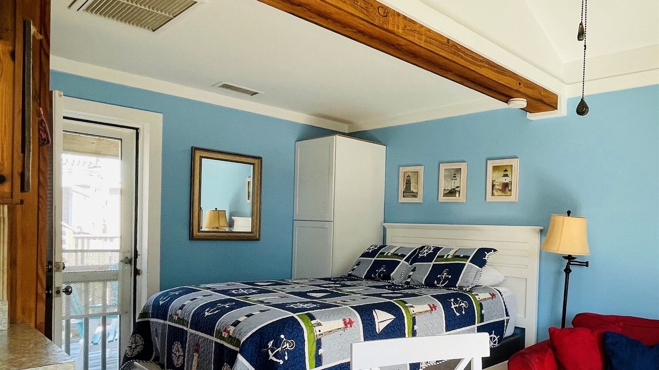 Photo of Bedroom in Hatteras