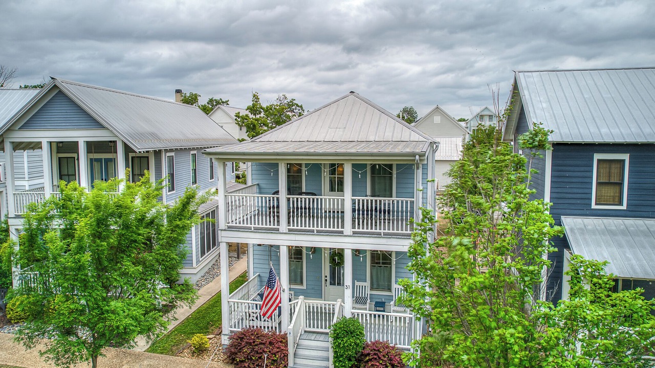 Photo of Outdoor in Carlton Landing