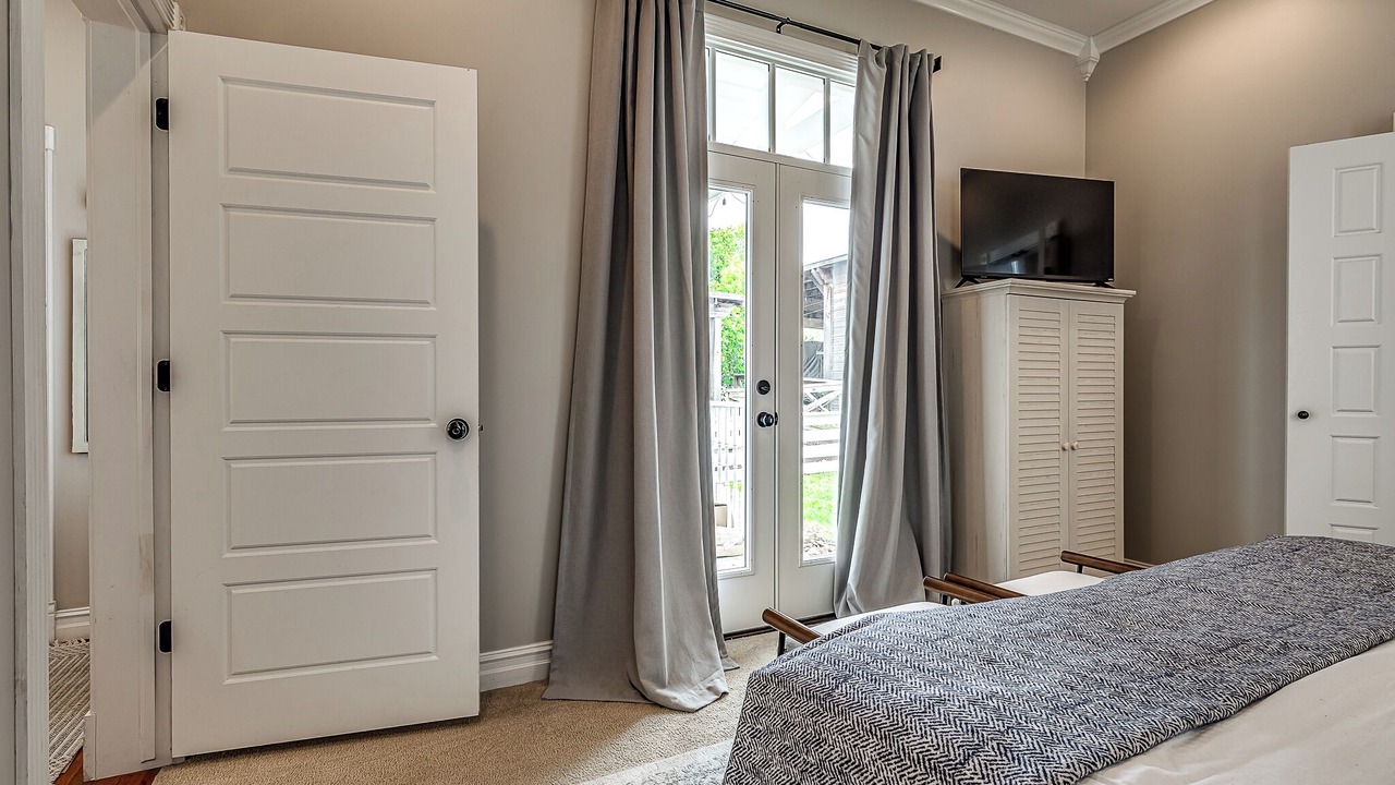 Photo of Bedroom in Carlton Landing