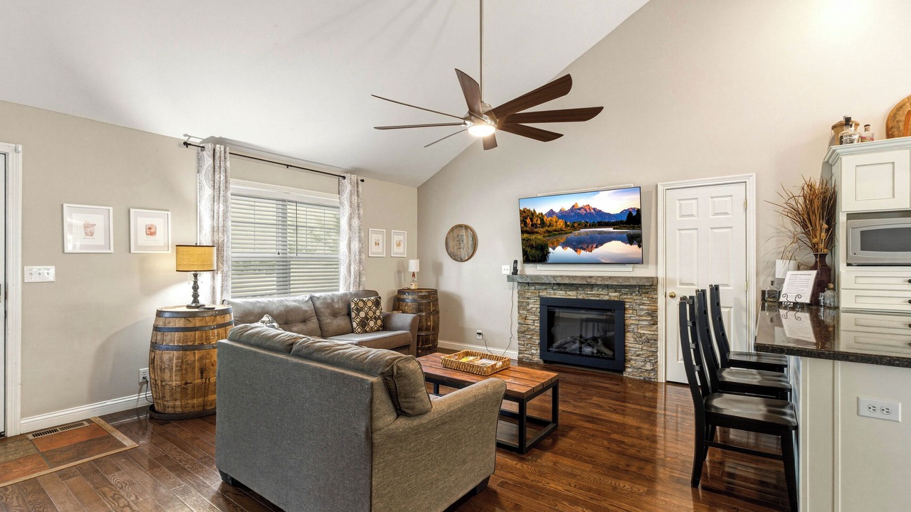 Photo of Livingroom in Taylorsville